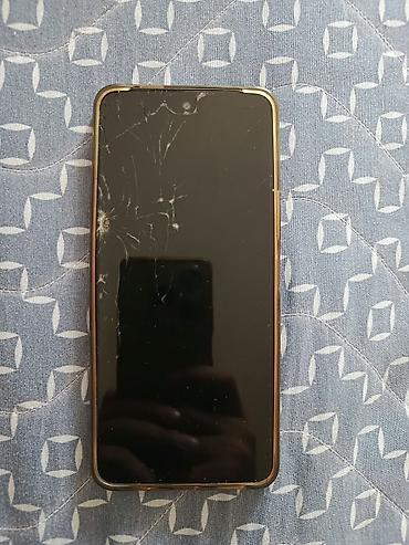 en ucuz telefon: Vivo Y19, 128 GB, rəng - Qara, Qırıq — 1