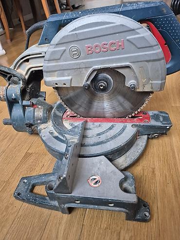 Инструменты: Bosch GCM 10 J Professional gönye kəsici (elektrikli) - Brend/model — 3