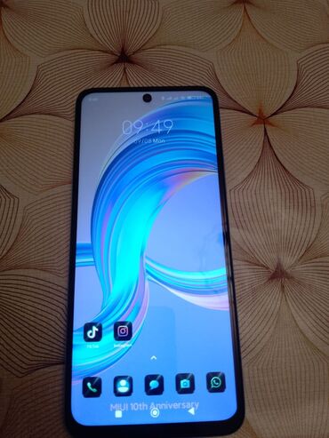 ЛуАЗ: Redmi teze kimidir satilir 300 m