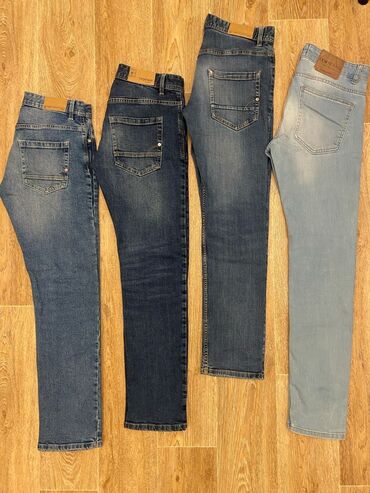 джинсы с подтяжками мужские: Джинсы