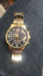 цена 1 карата бриллианта в баку: İşlənmiş, Qol saatı, rəng - Qızılı