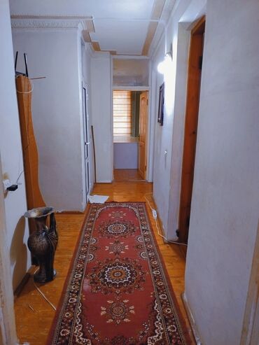 Köhnə tikili: Bakı, Badamdar qəs., 5 otaqlı, Köhnə tikili, m. Elmlər Akademiyası, 105 kv. m — 2