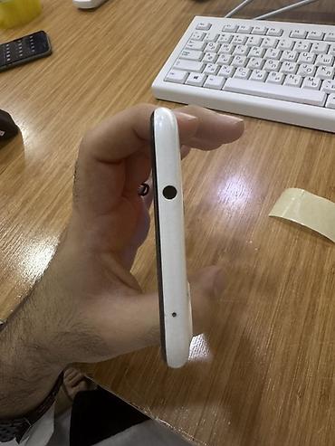 samsung a11 ekran: Samsung Galaxy A11, rəng - Ağ, İki sim kartlı — 4