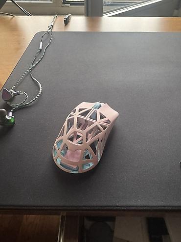 летучая мыш: Wl mouse beast x 4k — 3