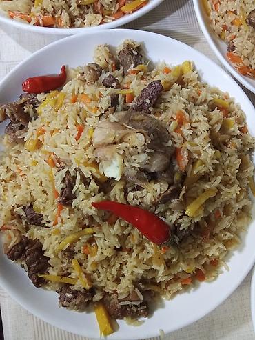 зира: Домашние блюда восточной кухни на заказ - Плов по‑узбекски — 2