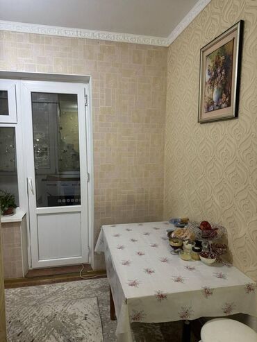 1ком кварт 105серии: 1 комната, 35 м², 106 серия, 1 этаж