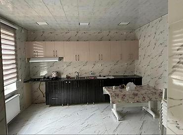 stul ikinci el: NOMRENİN VACAPİNA YAZİN ZƏNGƏ İSLƏMİR Mətbəx mebeli 350₼Satılır — 1