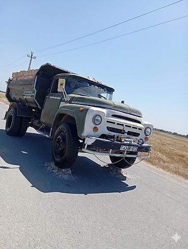 ZİL: Salam alekum maşın super vəziyyətdədir karbliyatoruna əl gəzdirmək — 1