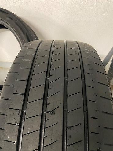 245 45 18: İşlənmiş Şin Bridgestone 235 / R 18 — 2