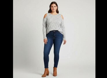 koszulki z rękawem do łokcia damskie: Women's blouse, size 3XL