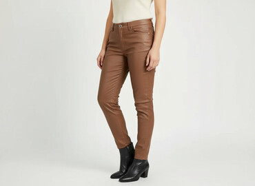 jeansy ze średnim stanem stradivarius: Redseventy, Брюки жіночі, розмір XL
