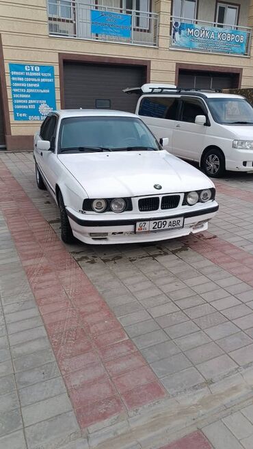 купить багажник на крышу авто в бишкеке: BMW 520: 1990 г., 2 л, Механика, Бензин, Седан
