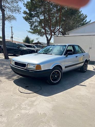 Audi: Audi 80: 1989 г., 1.8 л, Механика, Газ, Седан — 3