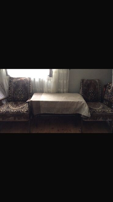 журнальный стол из двигателя: Mini-divan, İşlənmiş, Açılmayan, Bazasız