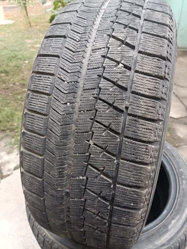 Шины: Шины 215 / 50 / R 17, Зима, Б/у, Комплект, Легковые, Япония, Bridgestone