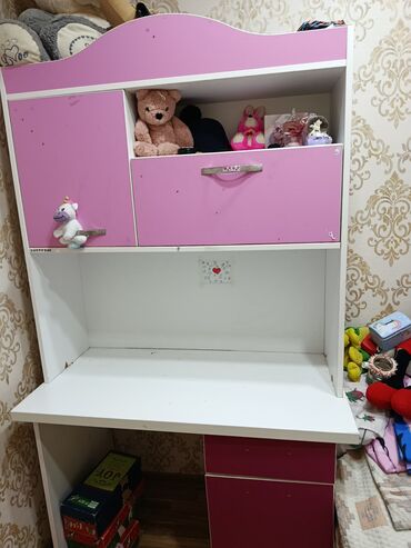 qiz sekilleri instagram: Qız üçün, İşlənmiş, Yazı masası