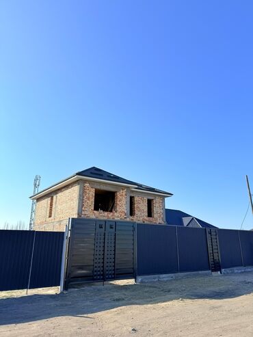 продаю дом на пишпеке: Дом, 195 м², 5 комнат, ПСО (под самоотделку)