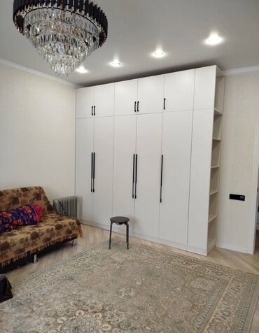 квартира с подселения: 1 бөлмө, Риелтор, Чогуу жашоосу жок, Толугу менен эмереги бар