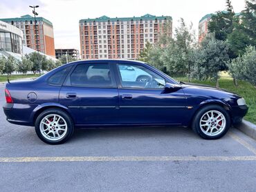 Opel: Opel Vectra: 2 l | 1998 il 350000 km Sedan