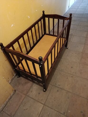 вешалки для одежды напольные оригинальные: Oğlan və qız üçün, Dördbucaq, Beşik, Dəstsiz, Matrassız, Yellənmə mexanizmsiz