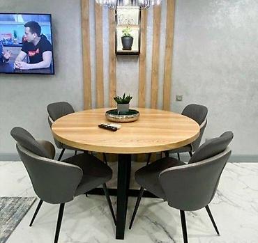 bež sofa: OKRUGLI TRPEZARIJSKI STOLOVI | Izrada nameštaja po meri Drvo& — 1