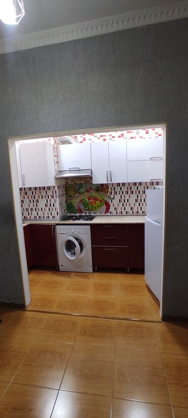 Uzunmüddətli kirayə mənzillər: Həzi Aslanov metrosu dan 5 dəq məsafədə 16/2 mərtəbəsində 2 otaq tam — 5