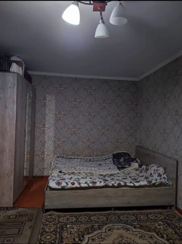 кара балта квартиры продажа: 1 комната, 30 м², Хрущевка, 4 этаж