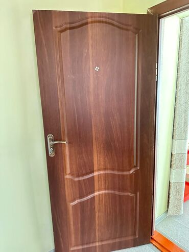 ковер миллионник цена в бишкеке: Продаю двери высота 1.80/80
по 2000шт