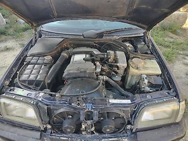 Mercedes-Benz: Mercedes-Benz C 200: 2 l | 1994 il Sedan — 8