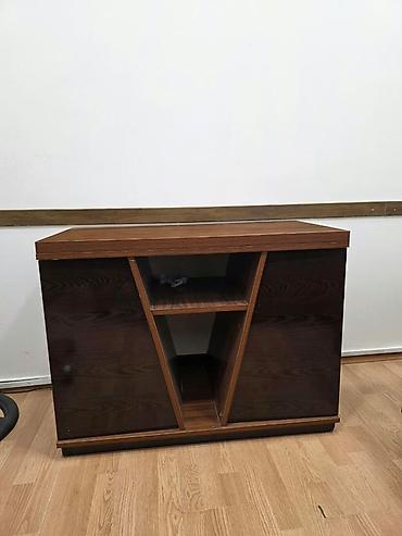 parça şkaf: Ofis mebel dəsti Tərkib: - L formalı rəhbər masası: geniş iş səthi — 4