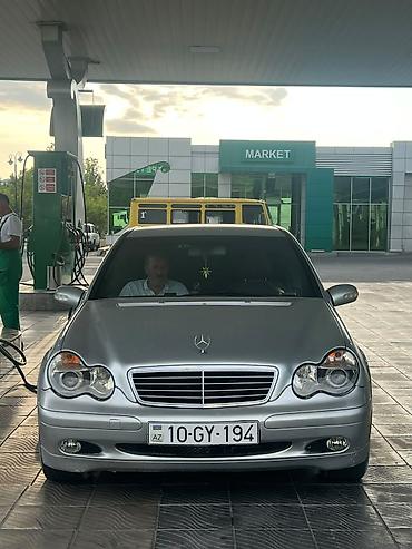 190 dizel mercedes: Mercedes-Benz C-Class: 2 l | 2001 il Sedan — 1