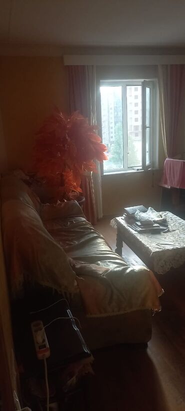 Köhnə tikili: Bakı, Yeni Yasamal, 3 otaqlı, Köhnə tikili, m. İnşaatçılar, 90 kv. m -da lalafo.az — 7 Köhnə tikili: Bakı, Yeni Yasamal, 3 otaqlı, Köhnə tikili, m. İnşaatçılar, 90 kv. m — 7