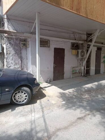 Kommersiya daşınmaz əmlakının satışı: Satılır 2 otaqlı yeni tikili 33.7 m², İnşaatçılar m. SATILIR: Hazır