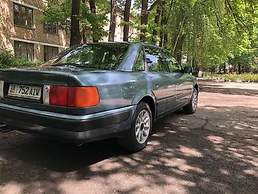 Audi: Audi 100: 1992 г., Механика, Бензин, Седан — 10
