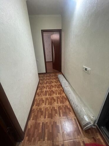 молодой гвардия квартира: 2 комнаты, 44 м², 2 этаж