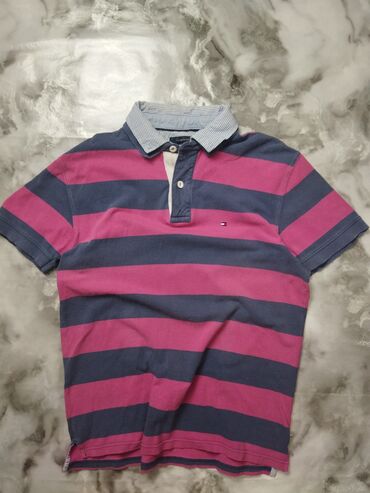 Футболки: Tommy Hilfiger polo состояние хорошее размер Л на рост 180 идеально