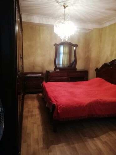 razinde aygun molun yaninda sailan menziller: 1 otaqlı, 26 kv. m