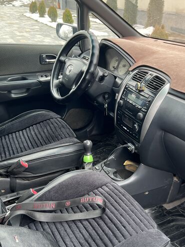 Mazda: Mazda PREMACY: 2003 г., 1.8 л, Механика, Бензин, Хэтчбэк — 8