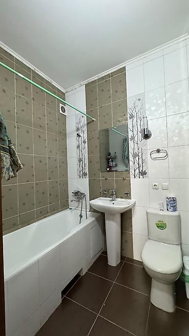 жил массив умут: 3 комнаты, 160 м², 7 этаж — 10