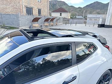 порш турбо с: Hyundai Veloster: 2018 г., Хэтчбэк — 7