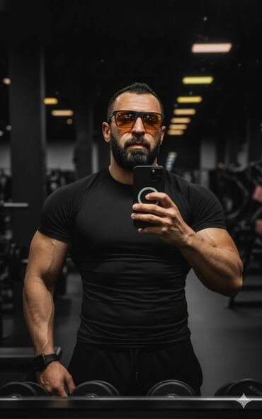 Inzibati heyət: Mühafizəçi işi axtarıram. Təcrübəm vav