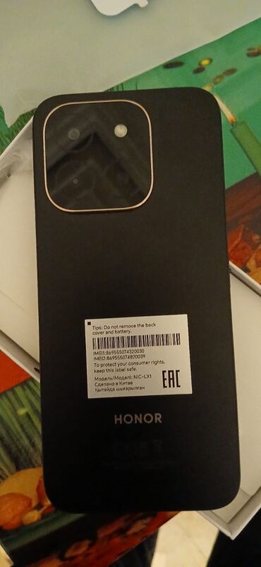 Qazanlar: Honor X6c, 256 GB, rəng - Qara, Barmaq izi