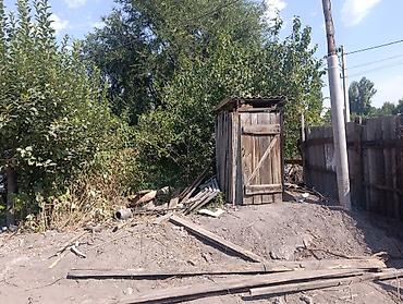 Кыймылсыз мүлк: Кирпичная постройка на фундаменте с металлическими — 5