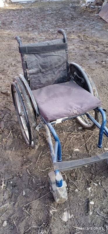 Инвалидные коляски: Инвалидные коляски
