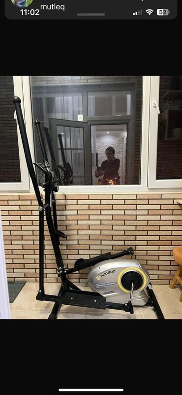 qaçış trenajoru kreditle: Velotirnajor satilir 300 azn. Yeni kimidir demek olar hec istifade