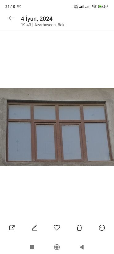 Taxta pəncərələr: Taxta çərçivəli pəncərə - Material: ağac (taxta çərçivə) - Rəng: açıq