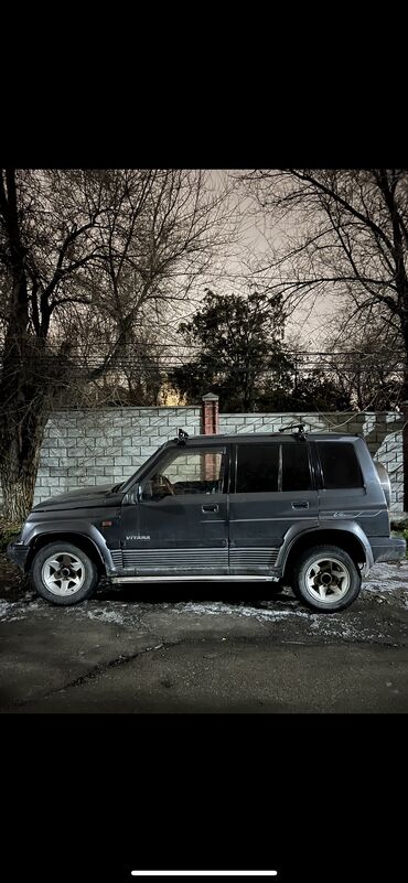 Suzuki: Suzuki Vitara: 1992 г., 1.6 л, Механика, Бензин, Кроссовер