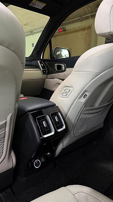 Kia: Kia Sorento: 2021 г., Кроссовер — 16