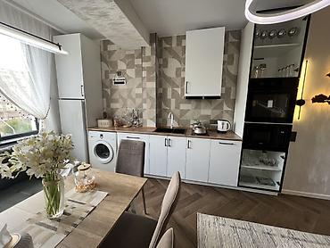 Кыймылсыз мүлк: Ысык-Көлдө ижарага батир, Каракол, 6 орун, Баасы Бүтүндөй турак үй үчүн — 4
