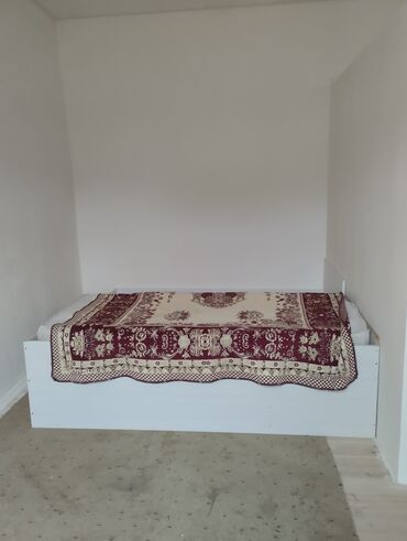 Uzunmüddətli kirayə mənzillər: Bu mənzil yaşayış üçün rahat və funksional bir məkan təmin edir. Geniş — 2